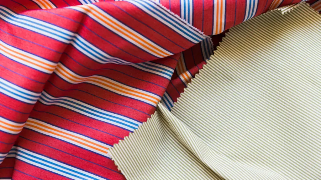 kain salur katun